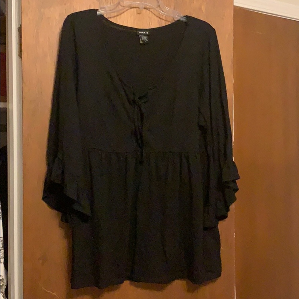Torrid black baby doll bell sleeve blouse